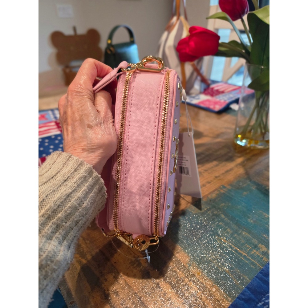 Valentino Orlandi Pink VEGAN Saffiano Studded V Logo Crossbody Camera Bag NWT - Picture 4 of 8